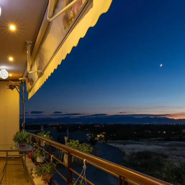 The Sunset Haven Kastoria - Modern Lake Elegance，卡斯托里亞的飯店