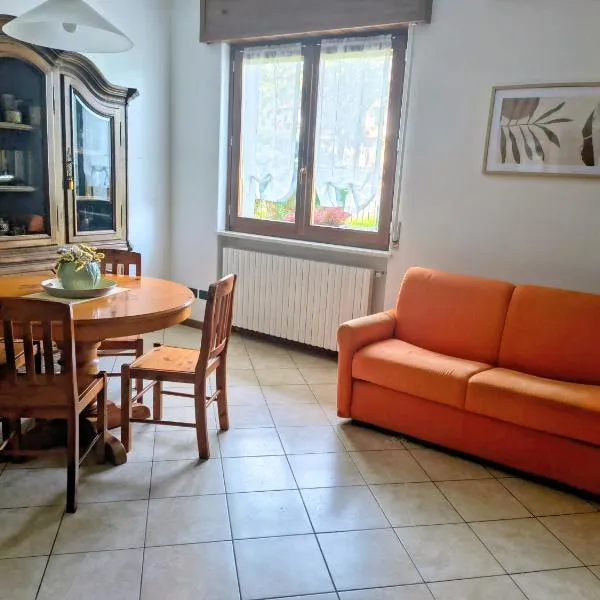 Appartamento Le Fornaci, hotel in Oleggio