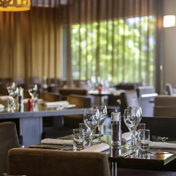 Novotel Canberra, hotel in Canberra