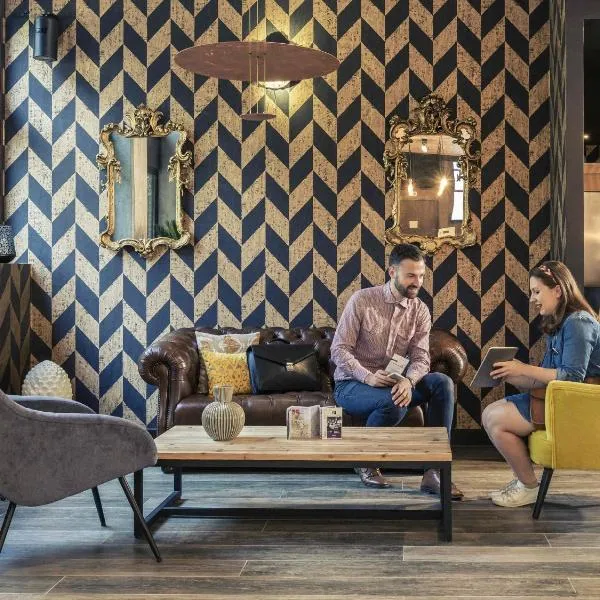 メルキュール パリ ポルト デ パンタン（Mercure Paris Porte de Pantin）、パンタンのホテル