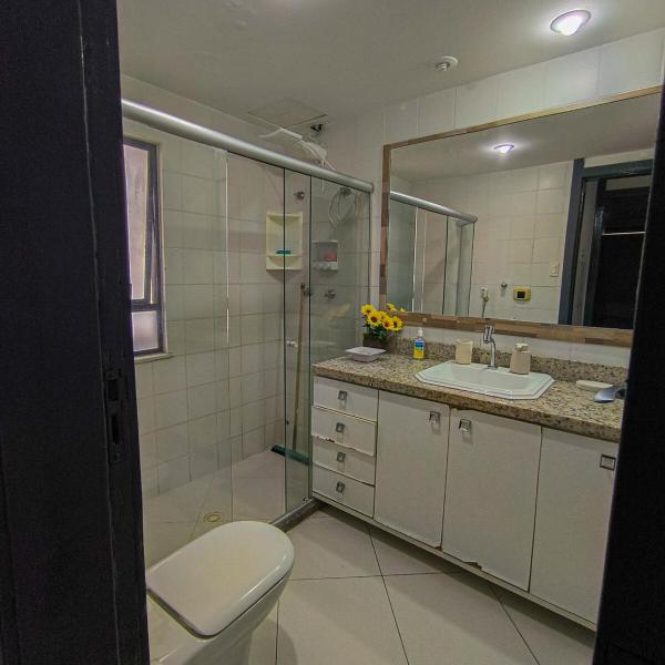 Quarto e Sala completo com Cozinha, Ar condicionado, Wifi e Camareira - Foto 3