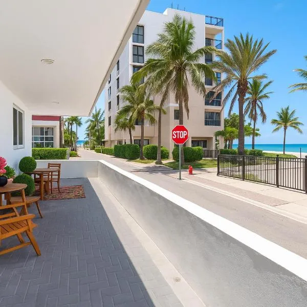 The Pearl Beachside Apartments on Hollywood Beach, готель у Голлівуді