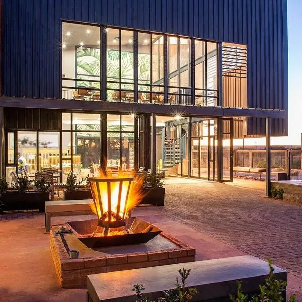 Kathu Hotel, hotel in Kathu