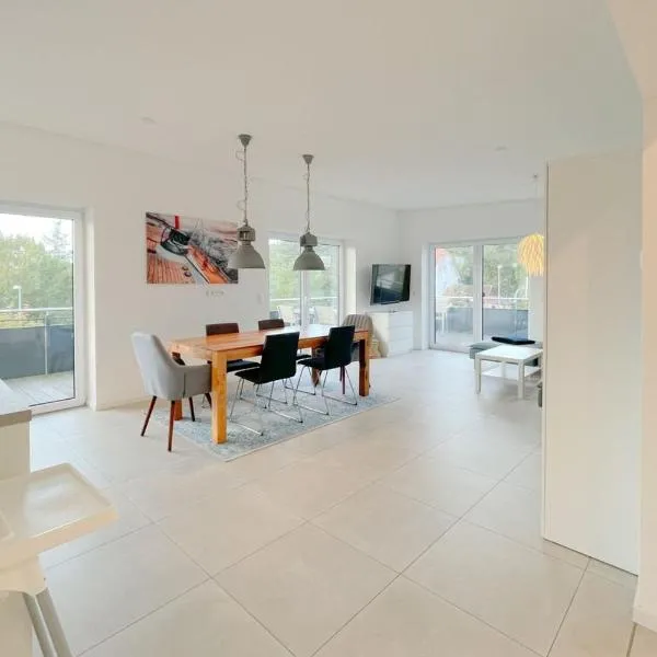 Achterwasserblick FEWO Strandstraße 21c Loddin Kölpinsee, hôtel à Loddin