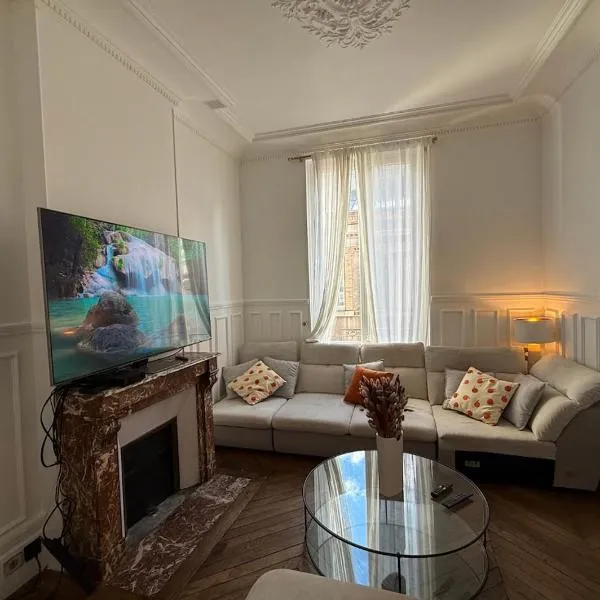 Élégant appartement haussmannien en hypercentre、オルレアンのホテル