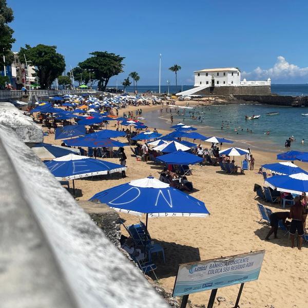 Quarto, sala, cozinha e banheiro menos de 2 minutos da praia do Porto da Barra-101-46