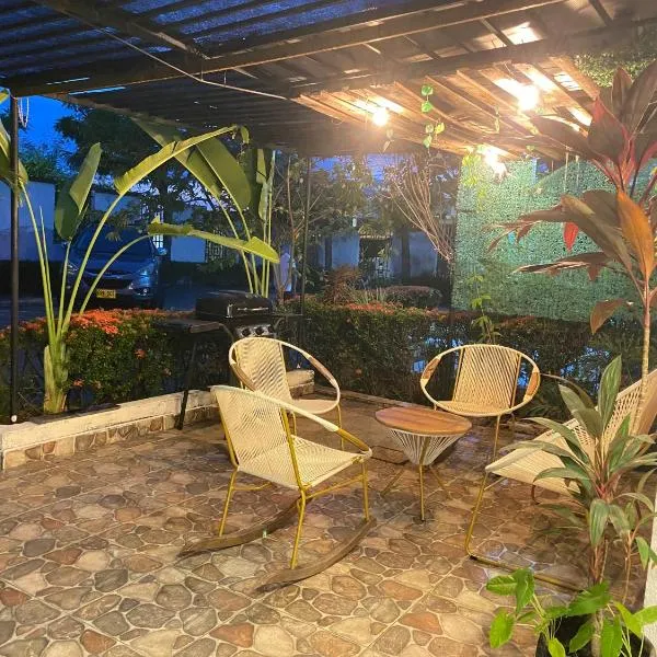 Le”More House, hotel in Girardot