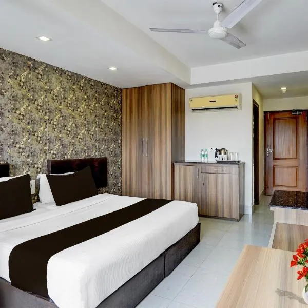 Super Townhouse Oak ONGC Crossway Formerly Hotel Gold Stone Comfort, hotel in Dehradun
