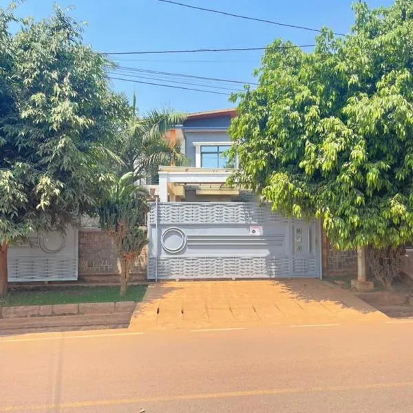 KIGALI QUEENs HOME AND APARTMENTS, hotel a Kigali