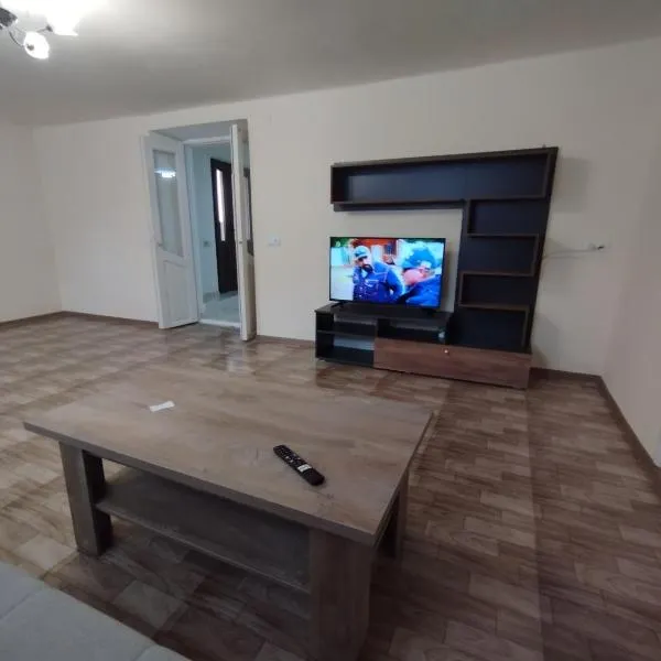 Guest House, ξενοδοχείο σε Γκιουμρί