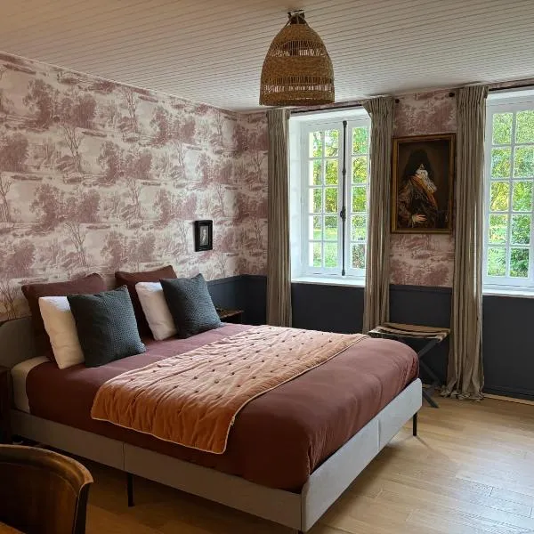 La Haute Trémière, hotel in Charenton-du-Cher