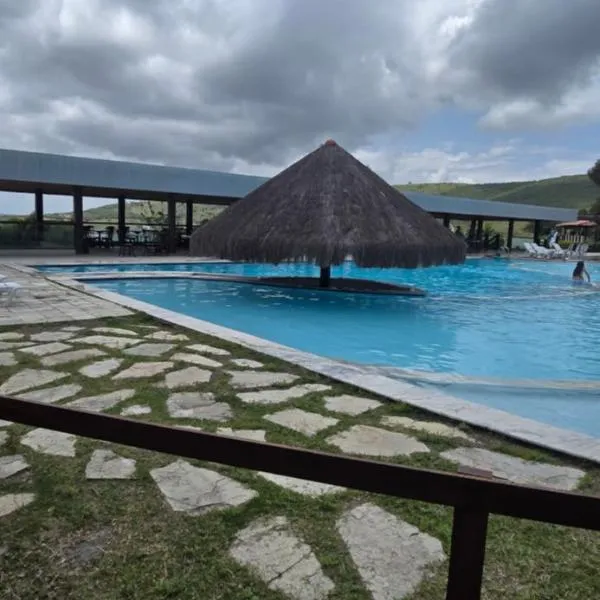 Flat superior no Monte Castelo Condomínio, hotel v destinaci Gravatá