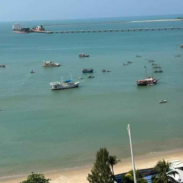 957 golden fortaleza frente mar