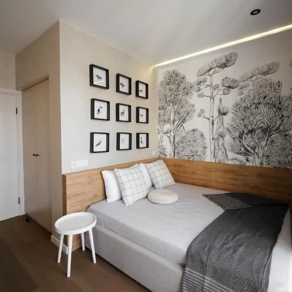 Апартаменти MYFREEDOM поруч із метро Васильківська, hotel in Kyiv