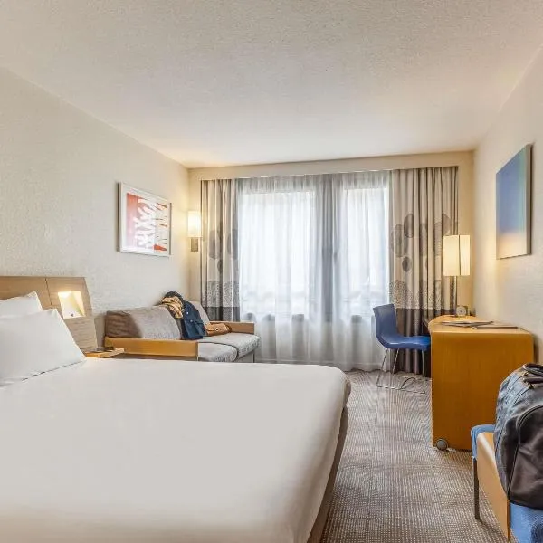 Novotel Lille Centre Gares, hotel in Lille