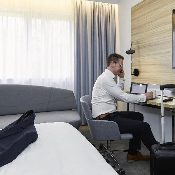 Novotel Ieper Centrum, hotel u gradu 'Ypres'