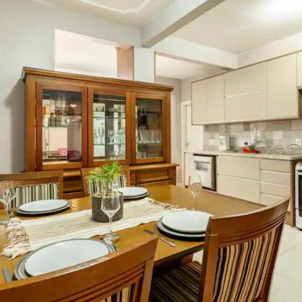 Spacious and well located 2 Bedrooms