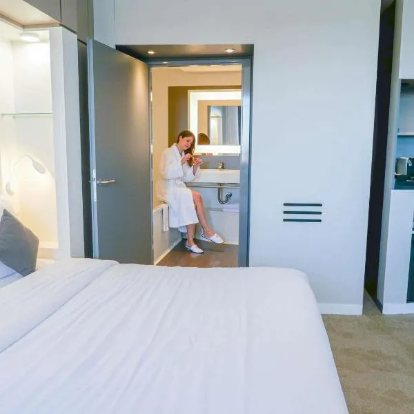 Novotel Suites Paris Montreuil Vincennes, hotel in Paris