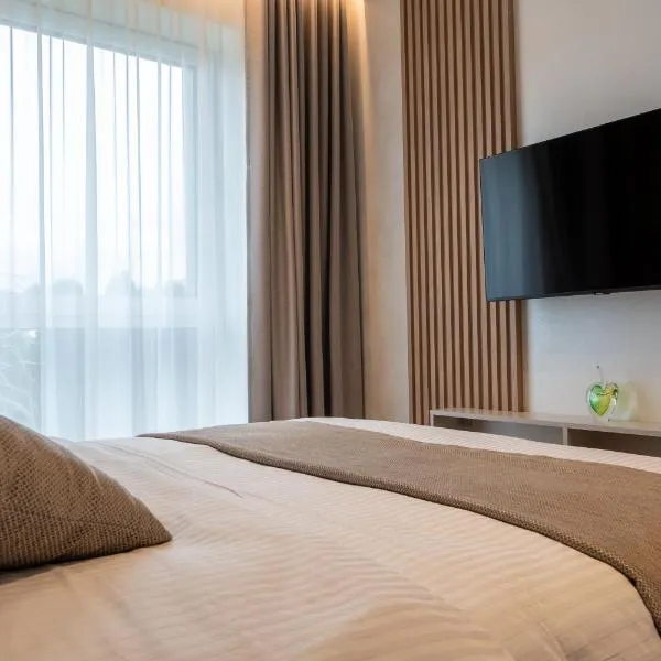 Cozy home night and day, hotel v destinaci Kaunas