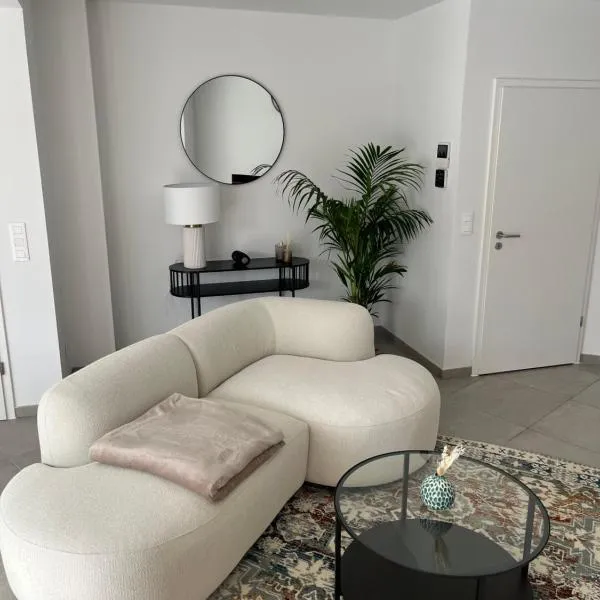 Appart lumineux avec terrasse au cœur de Liège, hotel v destinaci Lutych