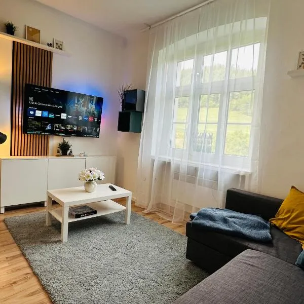 Chloe's Apartments, hotel in Gloggnitz