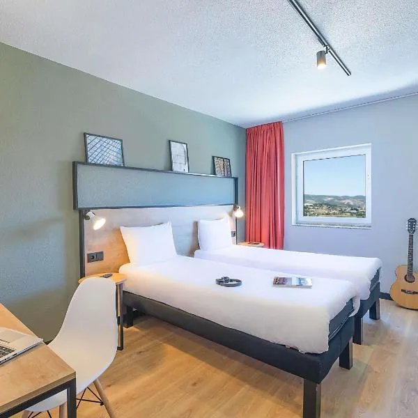 Hotel ibis Bragança, khách sạn ở Bragança