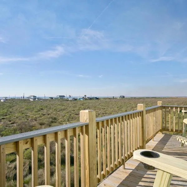 Fish Fantasy Sunrise Gulf, Sunset Bay & ICW Views, Quiet Street, No Through Traffic, Pet Friendly, Fully Fenced Side Yard, Walk to Beach, Sleeps 4, hotel v destinaci Bolivar Peninsula