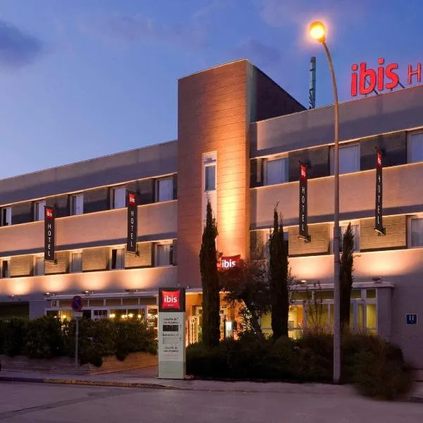 Ibis Granada, hotel in Granada