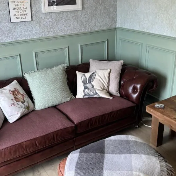 Escape to the Chalet, hotel in Withernsea
