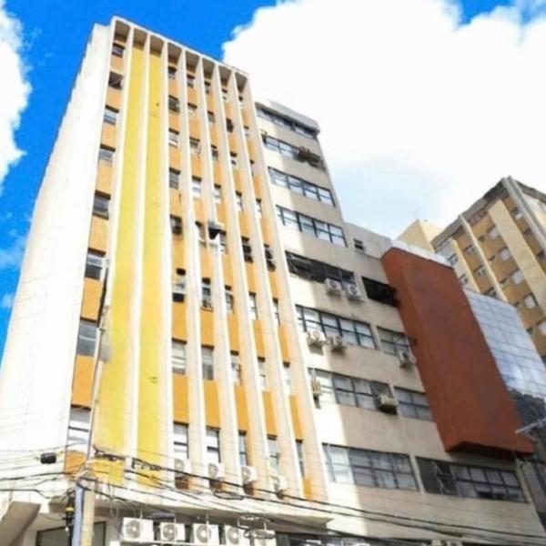13 - ESTÚDIO COMPLETÍSSIMO com AR, Cozinha montada, na Savassi e perto de tudo!