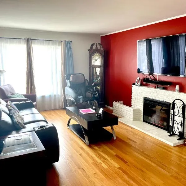 2 Bedroom House OR Private Studio near SF, SFSU and SFO, hotel in Daly City