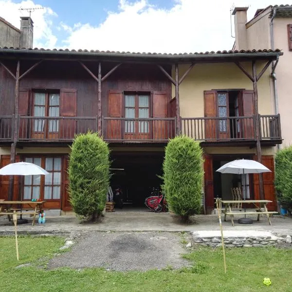 Le rouge Robin, hotel in Belcaire