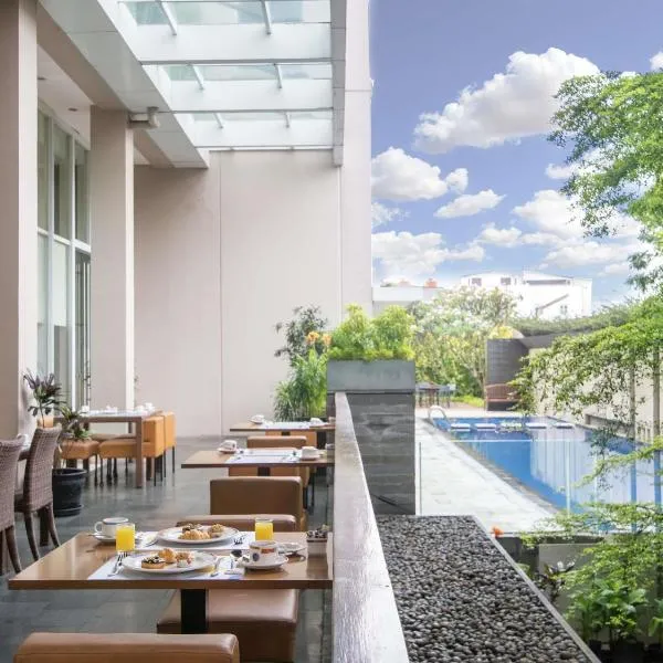 Novotel Bandung, hotel in Bandung