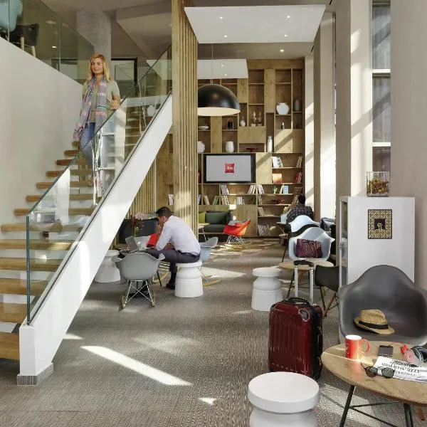 Ibis Casablanca Sidi Maarouf, отель в Касабланке