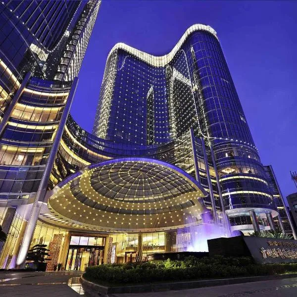 Sofitel Guangzhou Sunrich - Free Shuttle Bus to Canton Fair Complex & Overseas Buyer Registration Services during Canton Fair Period, hotel in Guangzhou