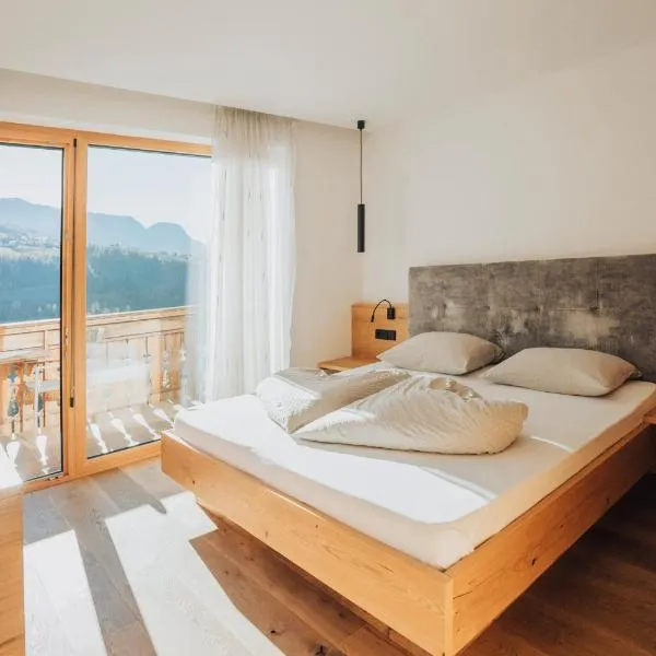 Oberegghof Ferienwohnung Ifinger, hotel in Rifiano
