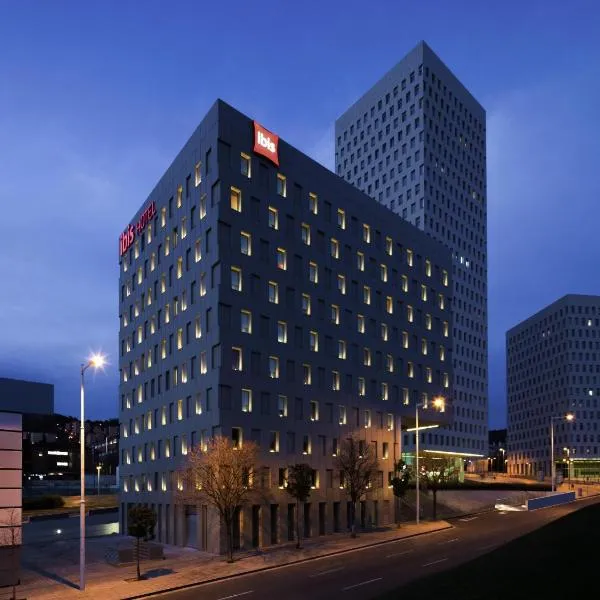 Ibis Barcelona Santa Coloma, hotel in Santa Coloma