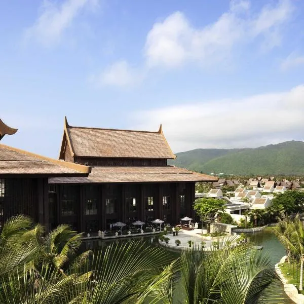 Pullman Sanya Yalong Bay Villas & Resort, hotel in Sanya
