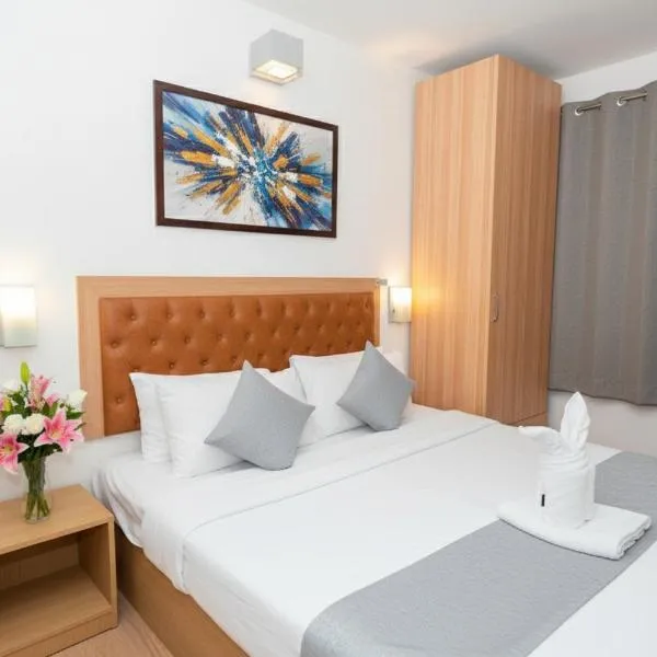 Hotel Royal Samrat Residency Manyata Tech Park, hotel in Bengaluru