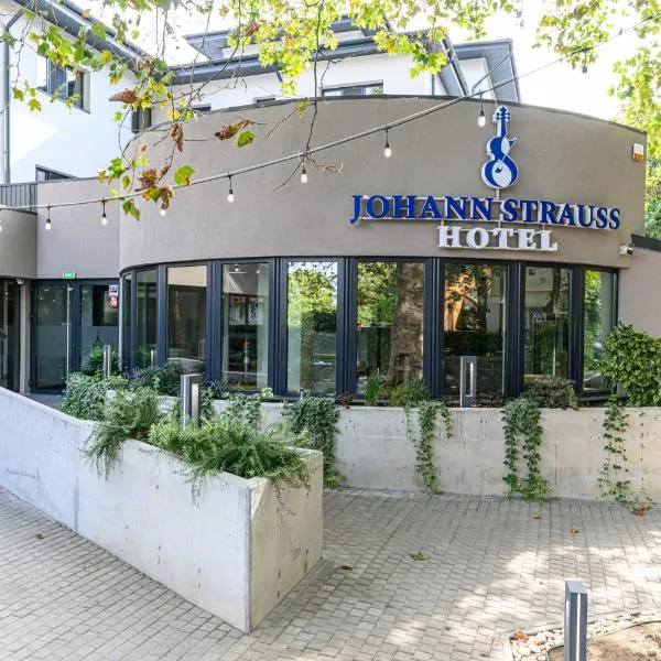 Johann Strauss Hotel, hotel in Bucharest