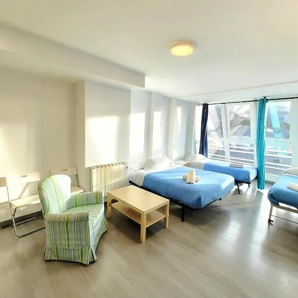 SKi MONTBLANC APARTMENTS - ZONA BAJA - JUNTO A LOS TELECABINAS, hotel u gradu 'Sierra Nevada'