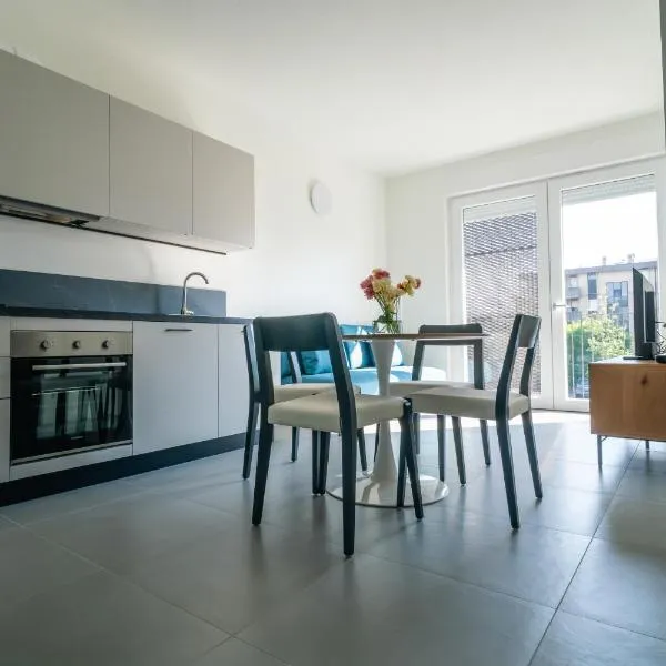 Phi Apartments Bergamo, готель у місті Nembro