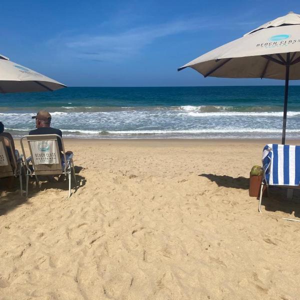 Apto completo com 3 quartos, piscina e academia - Pé na areia, Muro Alto