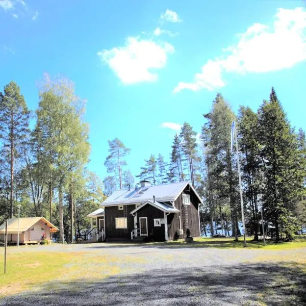 Yksityinen järvenrantakohde ryhmille sauna, luonto ja oma rauha, hotell i Jämsä