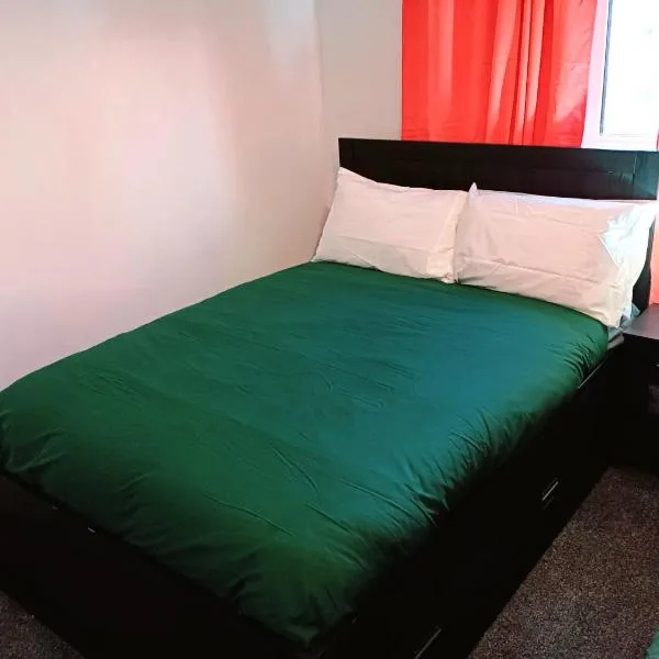 EEE Homes Wolverhampton, hotel in Wolverhampton