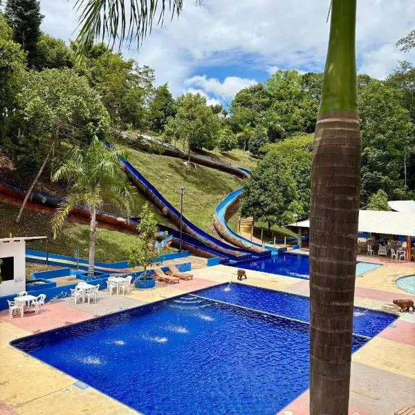 Eco hotel el bosque, hotel in Doradal
