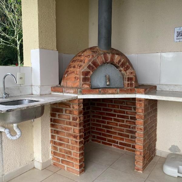 Apto 2 quartos c varanda e piscina na costa verde - Foto 3