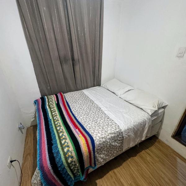 Quarto aconchegante no Jardim Faculdade