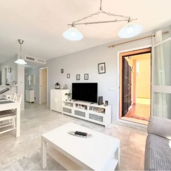 Fantastic apartment VFT MA 75455 con NRU, hotel in Manilva
