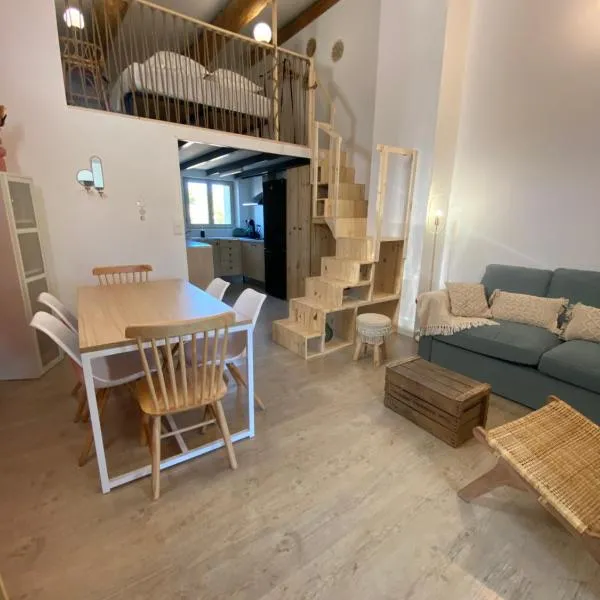 L appartement Lambescain, Hotel in Lambesc